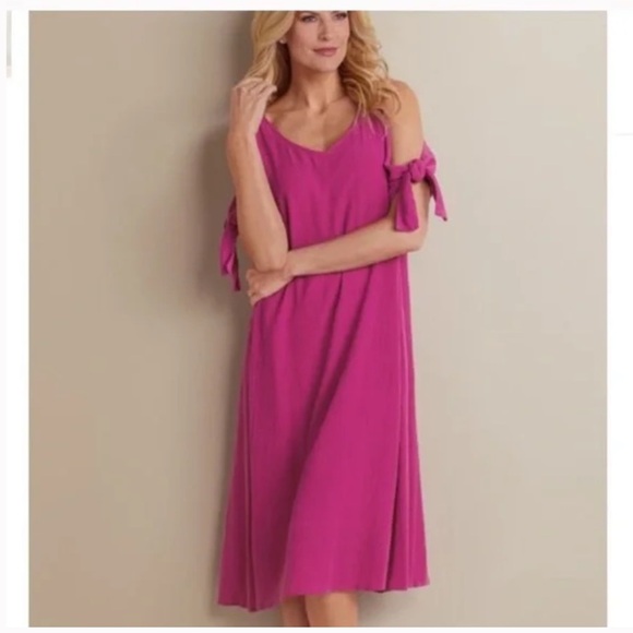 Soft Surroundings Dresses & Skirts - Soft Surroundings Cold Shoulder Destin Fuchsia Dress - Size Small